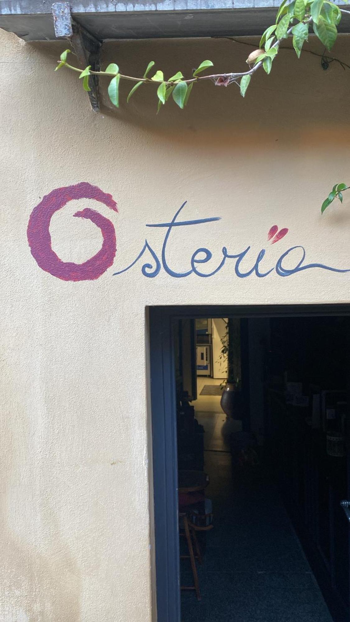 Iconic Italian Townhouse W Rooftop Terrace & Mountain View, Pigna Eksteriør bilde
